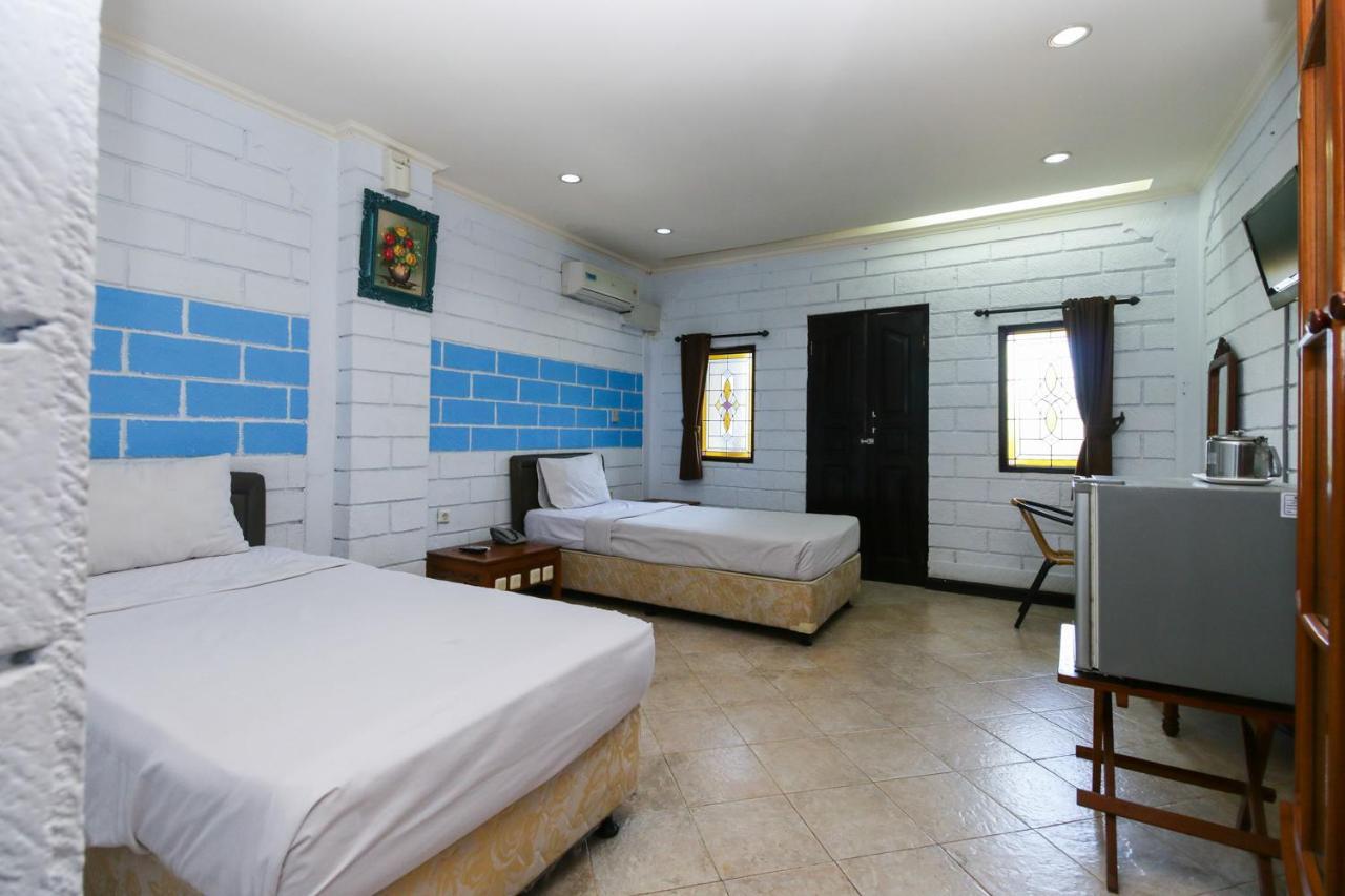 Vilarisi Hotel Legian Exterior foto