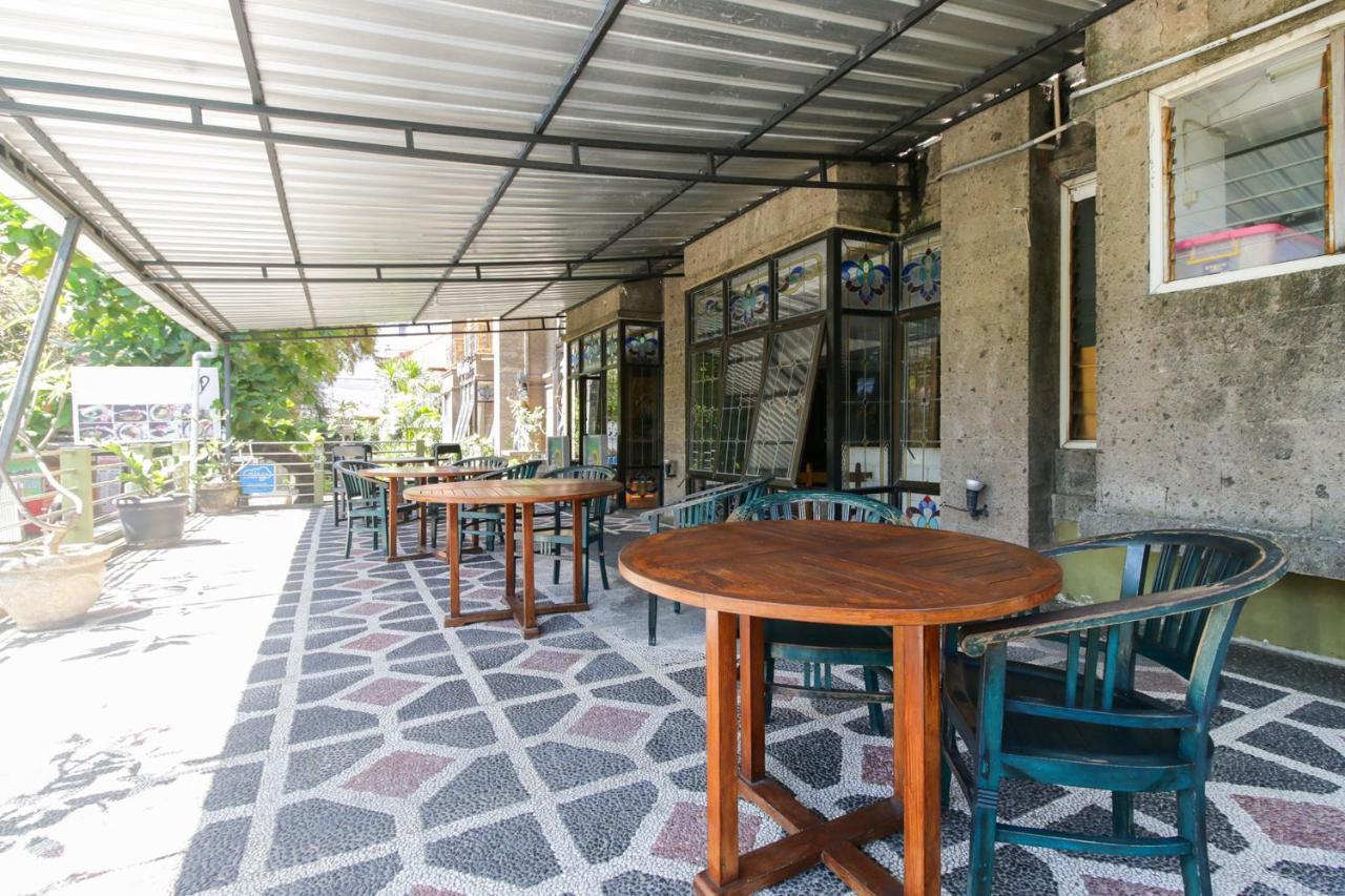 Vilarisi Hotel Legian Exterior foto
